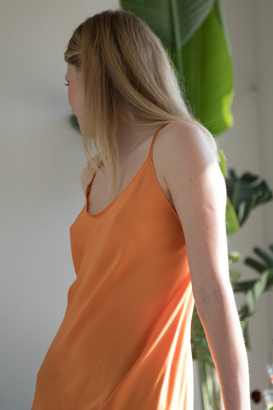 Frivolo Dress in seta pura arancione